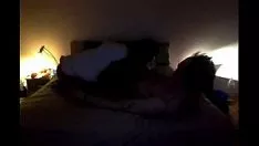 تشغيل الشباب يغشون المتعصبين العرقيين