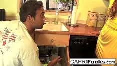 Redare Capri Cavanni îl dracu pe instalatorul de țevi