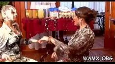 تشغيل الساخنة mussy الإباحية على كاميرا ويب التلفزيون