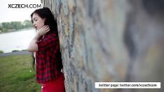 Reproducir Missy checoslovaca viendo tetas - xczechoslovakian.com