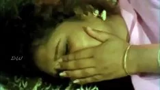 Jouer Meghla tante sexe avec son dof tous les temps à midnox cheat husset - bdmusicz.com