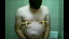 Riproduci I sovraccarichi di clistere che allattano al seno Fetich si abbassano