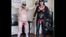 Reproducir Schoolma'am y knuckle down bdsm