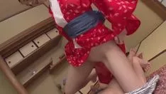 تشغيل أريحني ، rei faurochse ، امرأة لطيفة ورشيقة دخلت بقوس مهذب. 1