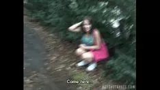 Riproduci Impressionante adolescente missy aspirazione sconosciuti sashay