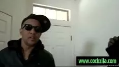 播放 热熟女被一个黑家伙打了