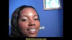 Riproduci La preziosa missy nera non professionale succhia il grande dingdong sbiancato 30