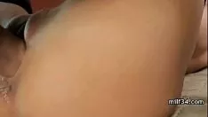 Reproducir Cornudo milf tener sexo grande sashay