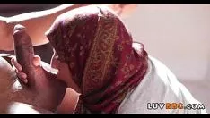 تشغيل الديك الأسود الكبير مزقت المراهق الضئيل 0317