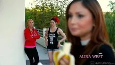 Riproduci Webyouth - Jenna J Betsy Ross, Kota Sky, Alina Benjamin West, Ariana Marie
