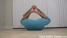 Abspielen Ich möchte dir später einen Passjob geben, wenn ich meine Yoga-Workouts mache