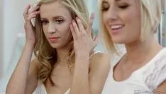 Oynat Kate İngiltere ve Rachel James webyouth'ta