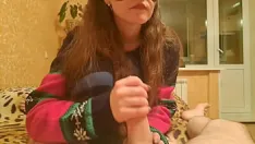 Reproduzir Ivypoisonden faz punheta em um natal (prazer de natal)