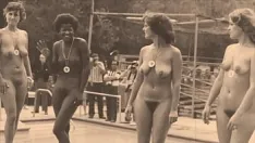 Play The wonderful world of vintage pornography, women of the world