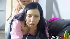 Riproduci La sessione di sesso POV in stile doggy appassionato di Latina Beauty