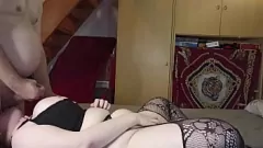 चलाएँ बीबीडब्ल्यू फूहड़ तीव्र गैंगबैंग में दो मोटे लंड पर ले जाता है