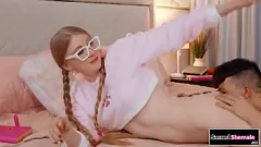 تشغيل نردي tgirl جانيل فنك يحصل لها ضيق كس قصفت سرج في هذا المشهد الجنس مثليه المتشددين