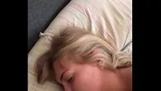 Abspielen Sie saugt ein, meliorate und so Mama