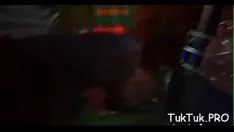 تشغيل قم بالقيادة في قطة شرقية رطبة