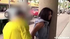 Reproducir Levantador jasmine gomez se abre de piernas